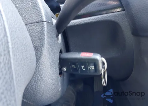 2011 Volkswagen Jetta Sportwagen 2.0L Tdi z USA, uszkodzony, nr VIN 3VWPL7AJ0BM647405